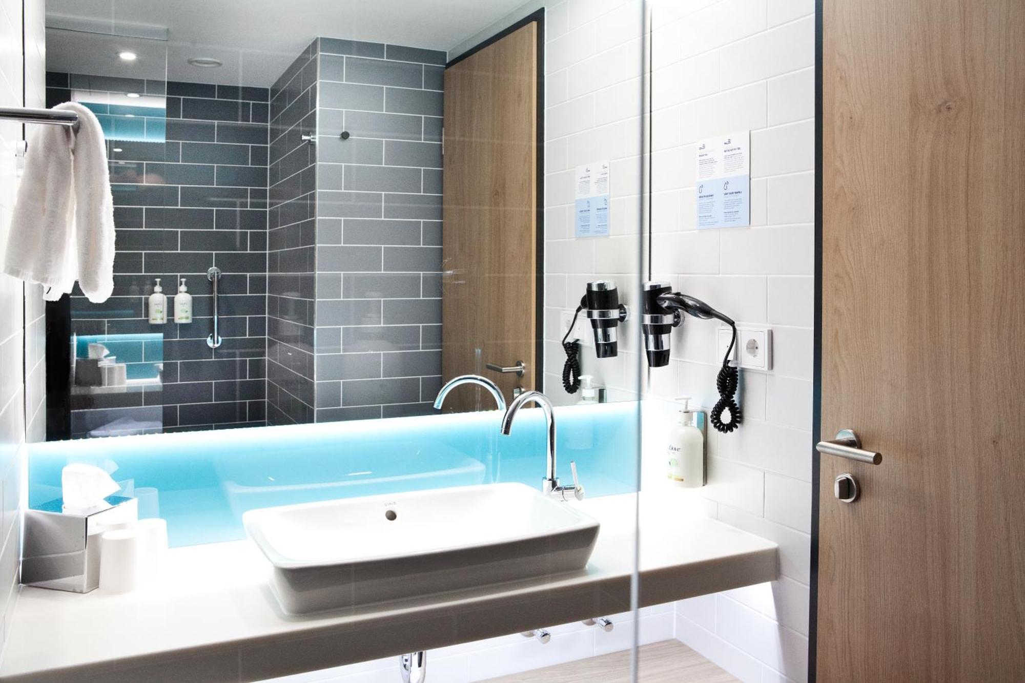 Holiday Inn Express Bochum By Ihg Zewnętrze zdjęcie