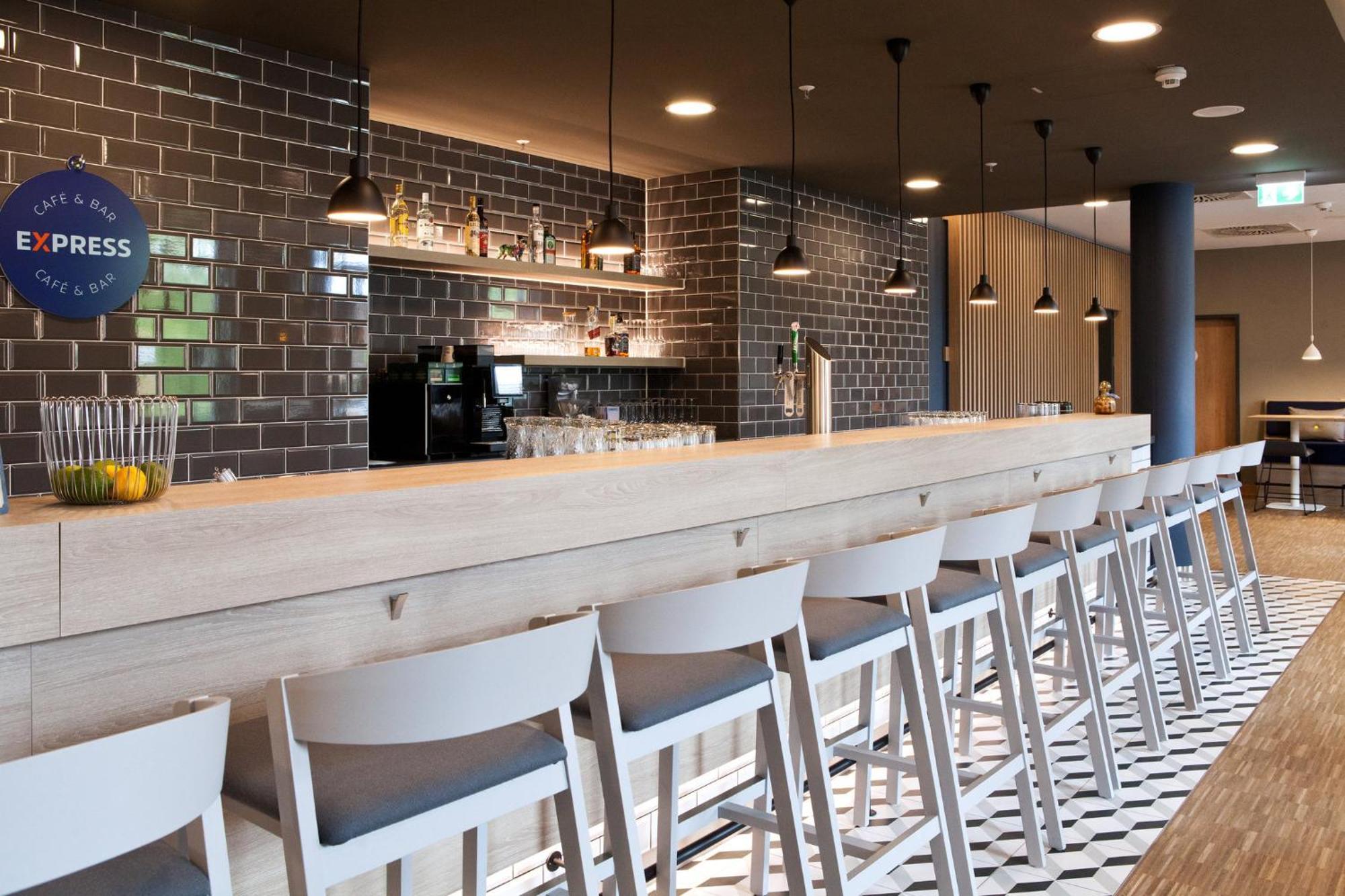 Holiday Inn Express Bochum By Ihg Zewnętrze zdjęcie